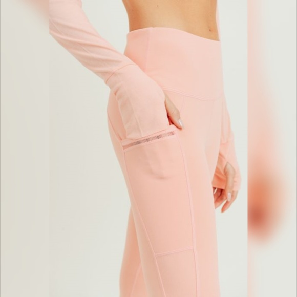 Highwaist Side-Mesh & Slit Full Leggings - Picture 5 of 8